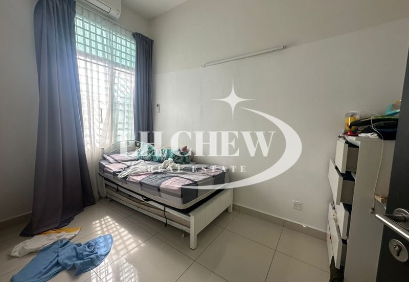 Stramax Residences @ Desaria