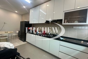 Stramax Residences @ Desaria