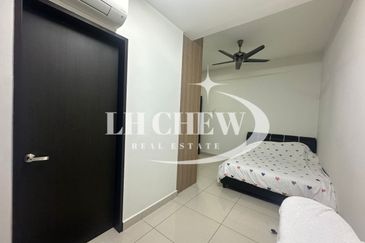 Stramax Residences @ Desaria