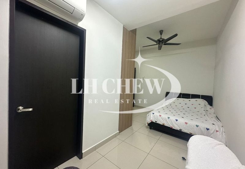 Stramax Residences @ Desaria