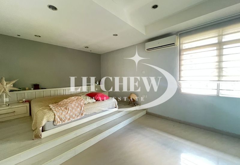 Bukit Dumbar Villa 93