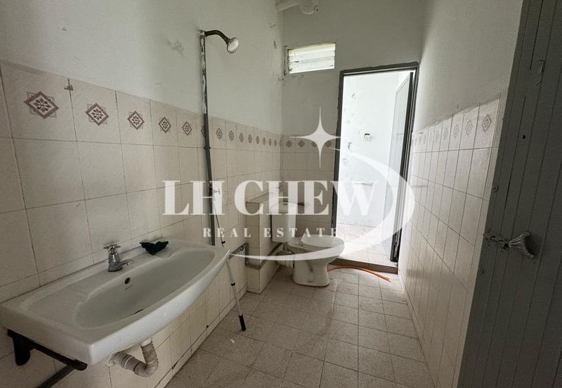 Relau Indah Condominium