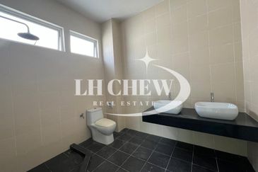 Tree Residency @ One Residence