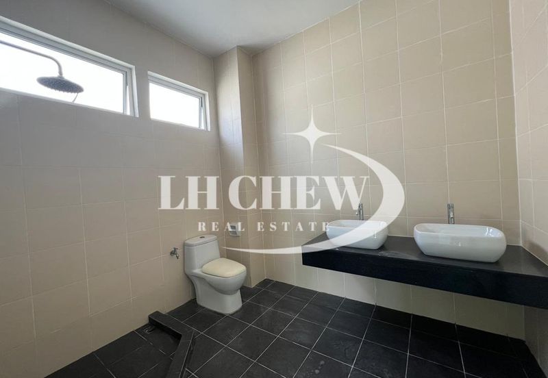 Tree Residency @ One Residence