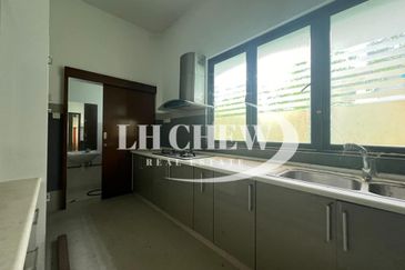 Jalan Desa Permai Indah 