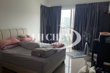 Arasia Perdana (The Clovers)