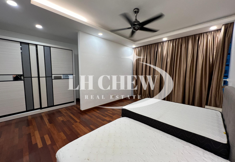 Arasia Perdana (The Clovers)