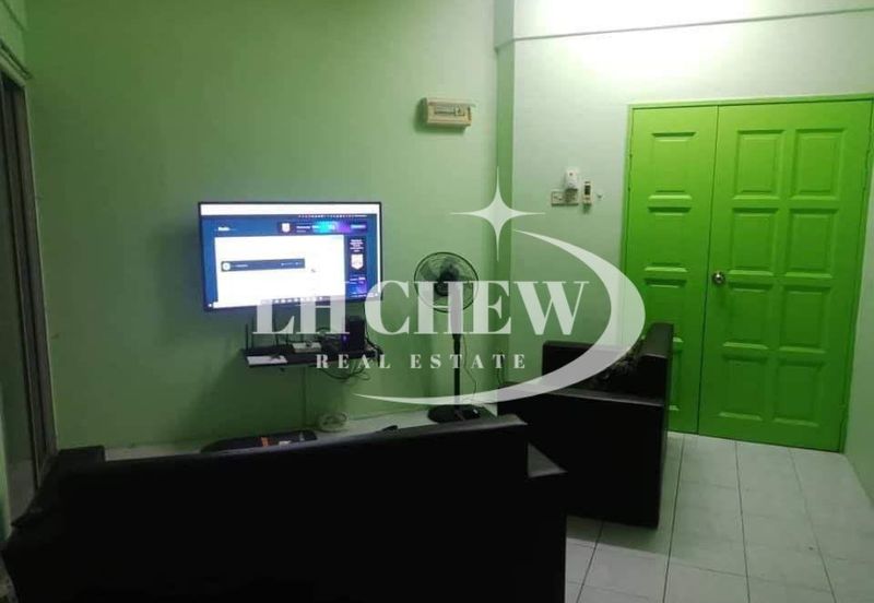 Desa Bayan Apartment