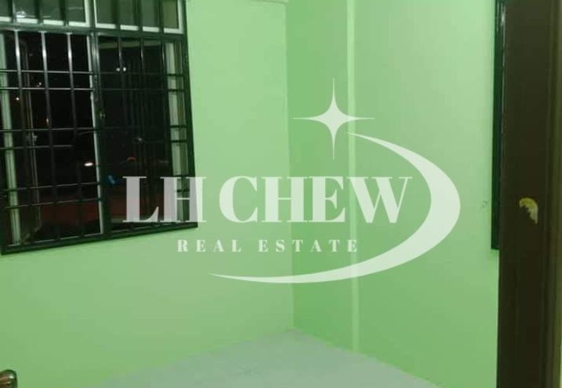 Desa Bayan Apartment