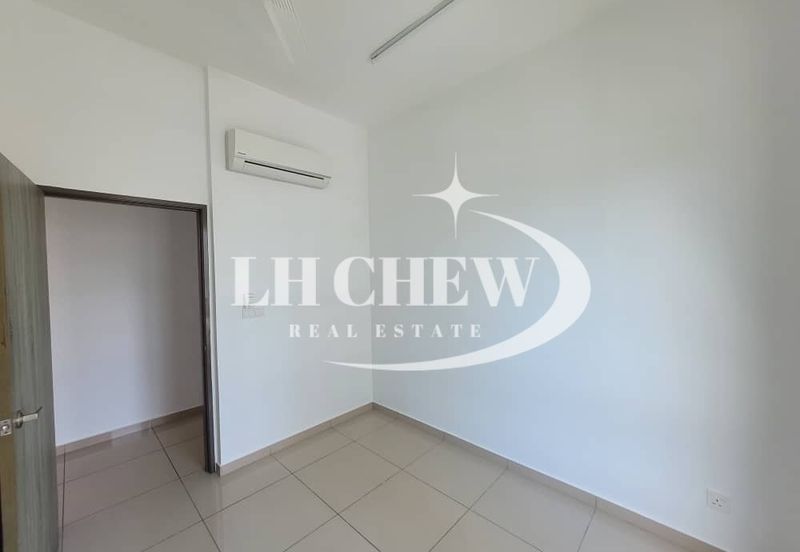 Tree Sparina @ Ideal Vision Park