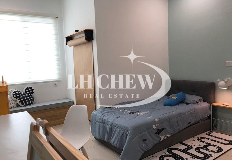 Arasia Perdana (The Clovers)