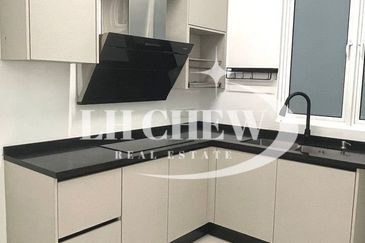 Arasia Perdana (The Clovers)