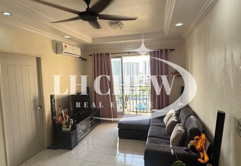 Relau Vista Apartment