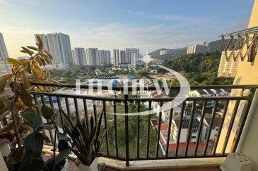 Relau Vista Apartment