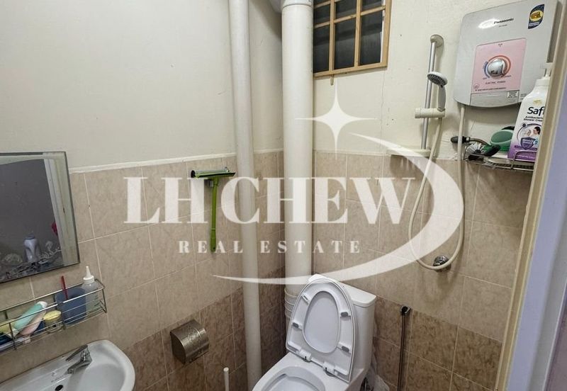 Relau Vista Apartment