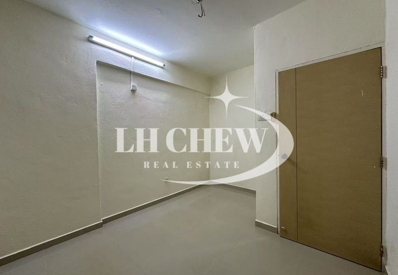 Taman Seri Sari (Sunshine Garden)