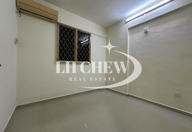 Taman Seri Sari (Sunshine Garden)