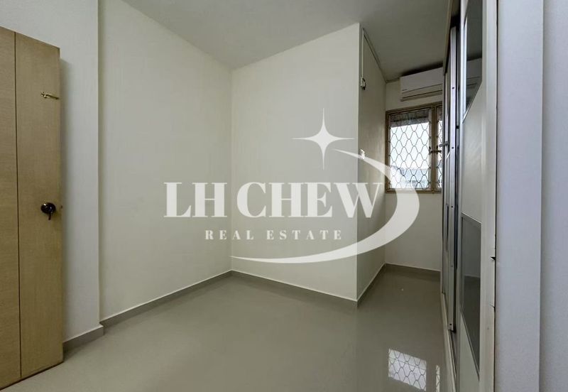 Taman Seri Sari (Sunshine Garden)