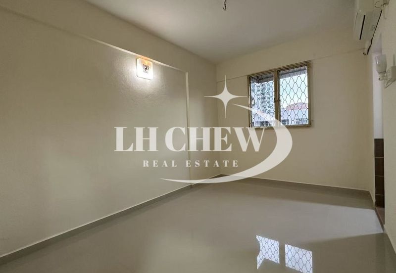 Taman Seri Sari (Sunshine Garden)