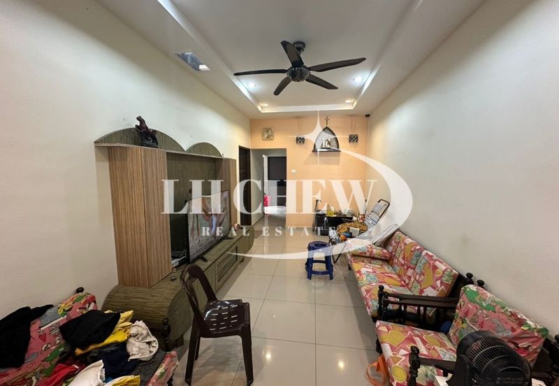 Lintang Pantai Jerjak