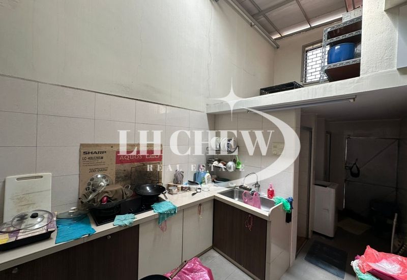 Lintang Pantai Jerjak