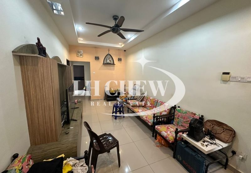 Lintang Pantai Jerjak