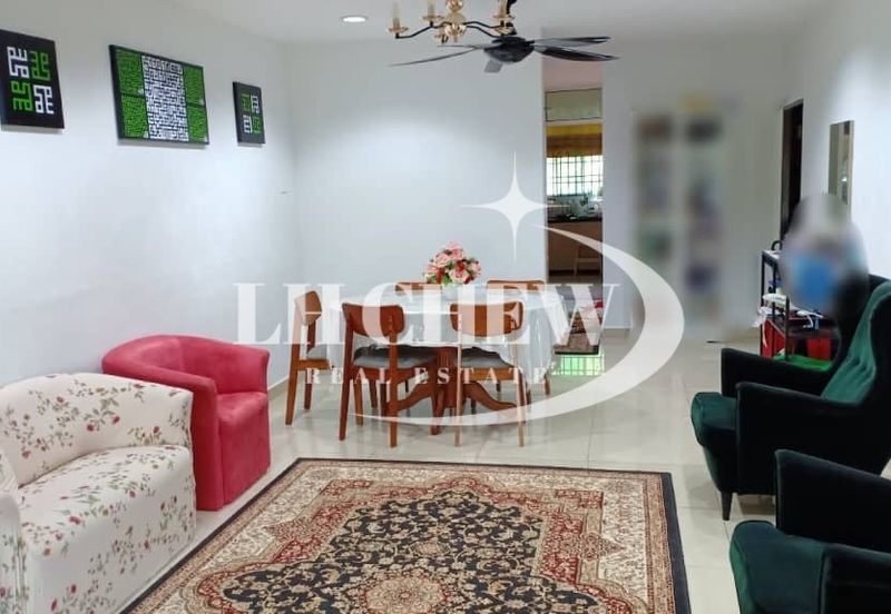 Lintang Pantai Jerjak