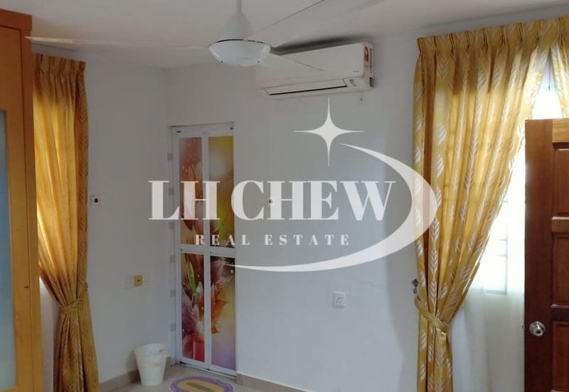 Lintang Pantai Jerjak