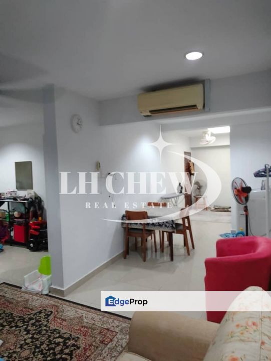 Single storey Terrace 1957sf Renovated at Pantai Jerjak PESTA, Penang, Batu Uban