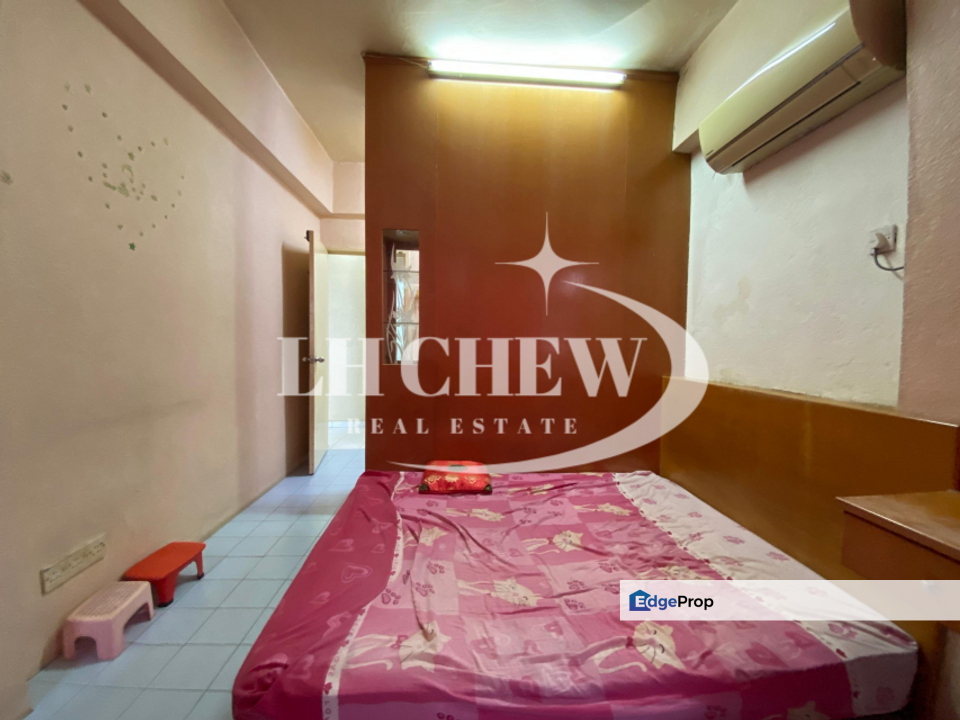 Villa Kejora 800sf Renovated Partial Furnish @ Relau PISA, Penang, Relau