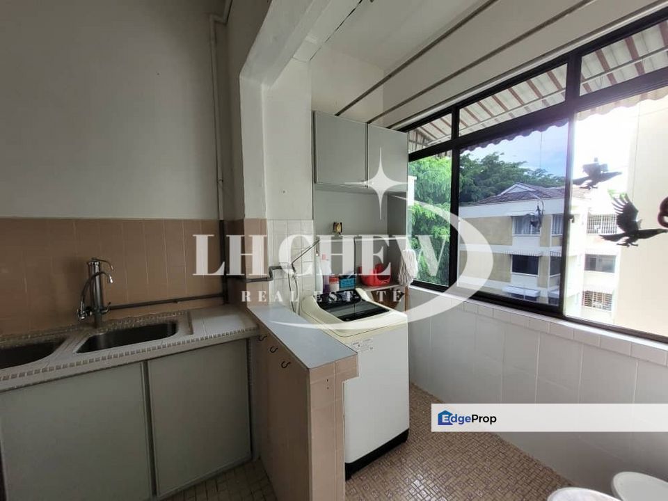 Mawar Apartment 850sf Renovated @ Sungai Nibong Pesta Queensbay, Penang, Sungai Nibong