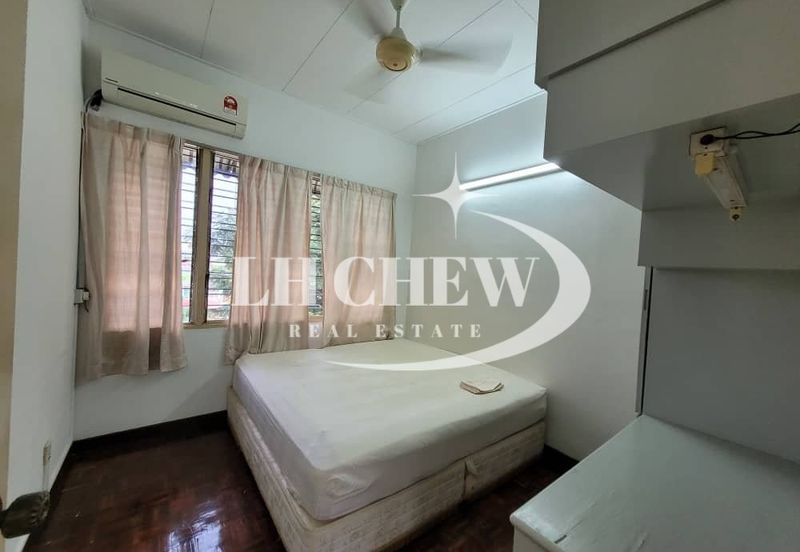 Mawar Apartment