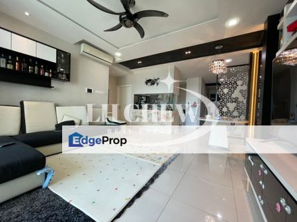 Vertiq 1087sf Renovated Fully Furnish @ Gelugor E gate Greenlane, Penang, Gelugor