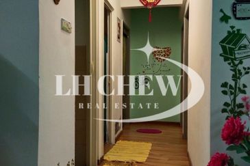 Ara Greens Apartment