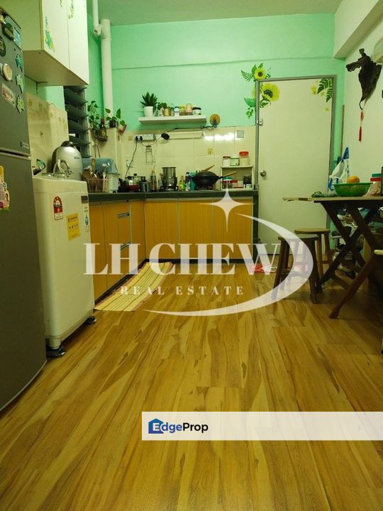 CHEAP Ara Green 650sf 2 CAR PARK RENOVATED @ Sungai Ara, Penang, Bayan Lepas