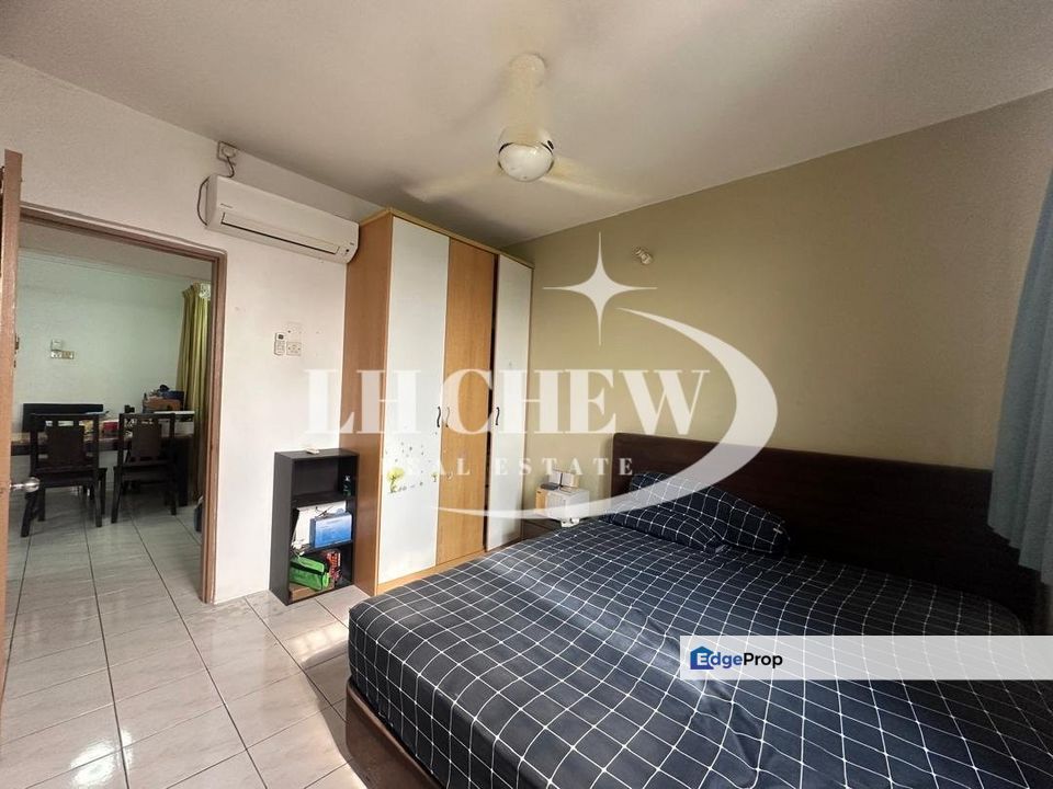 Pearl Garden 1200sf Renovated Unit 2 CAR PARK @ Sungai Ara Desaria, Penang, Sungai Ara