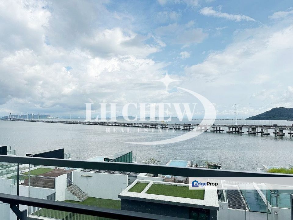 Light Collection 1884sf Renovated Furnish Sea view @ Gelugor, Penang, Gelugor