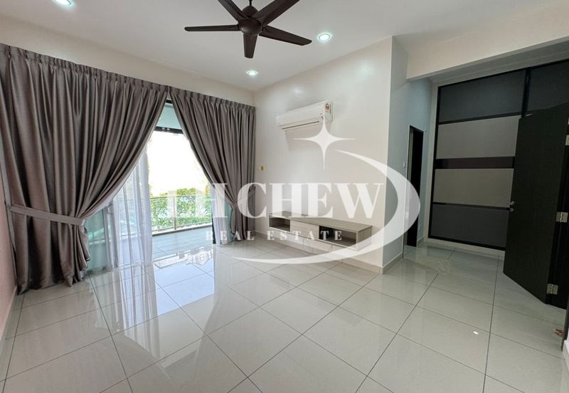 Stramax Residences @ Desaria