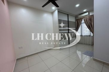 Stramax Residences @ Desaria