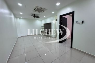 Stramax Residences @ Desaria