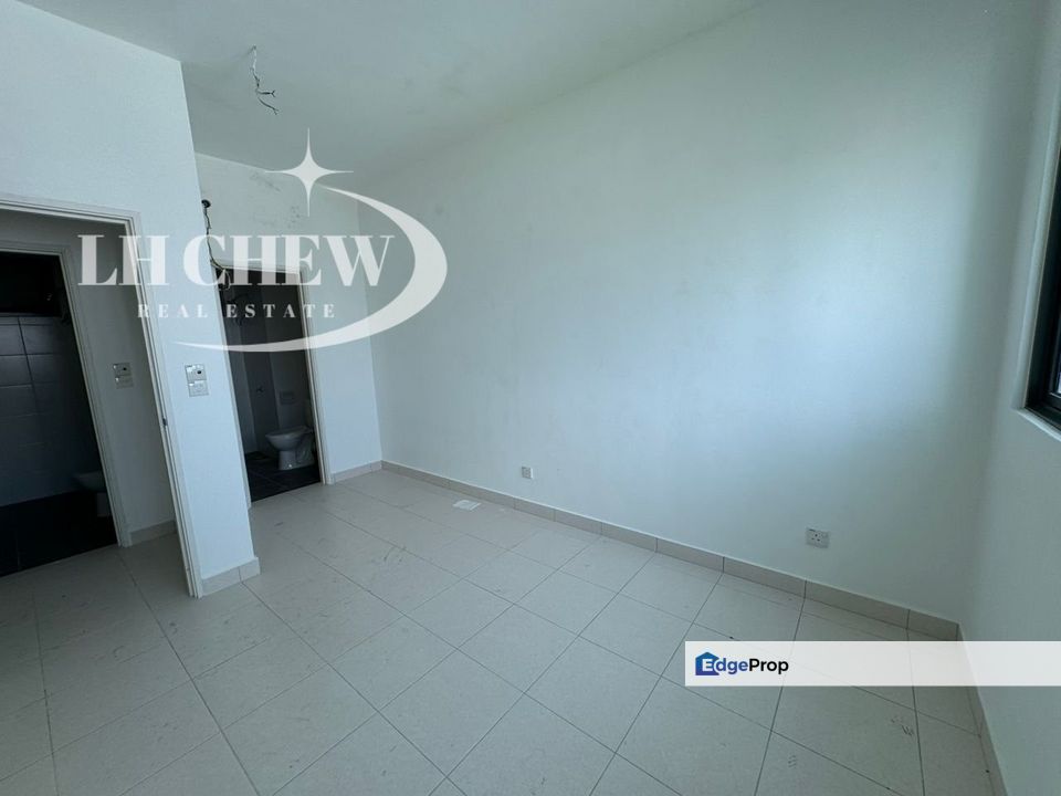 CHEAP One Foresta 900sf Original MARKET VIEW @ Bayan Lepas Airport FTZ, Penang, Bayan Lepas