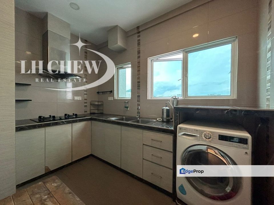 CHEAP One Imperial 1200sf Renovated Furnish POOLVIEW @ Sungai Ara PISA, Penang, Sungai Ara