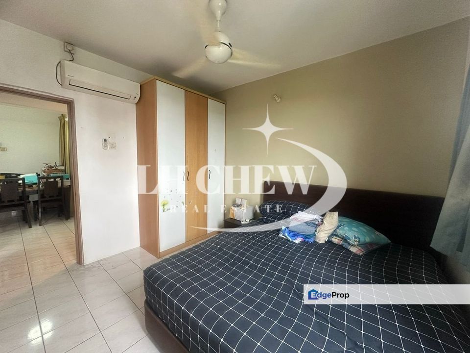 Pearl Garden 1200sf Renovated Unit 2 CAR PARK @ Sungai Ara Desaria, Penang, Sungai Ara