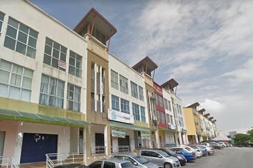 Bandar Tun Hussein Onn