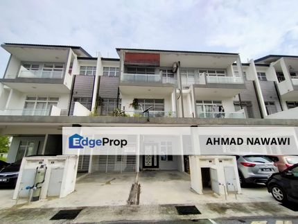 3 Storey Townhouse Desa Saujana 2, Selangor, Bandar Saujana Putra