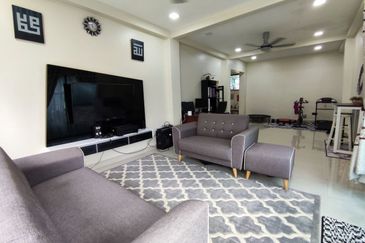 Desa Pinggiran Putra