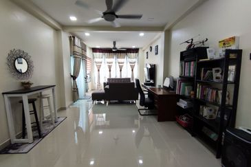 Desa Pinggiran Putra