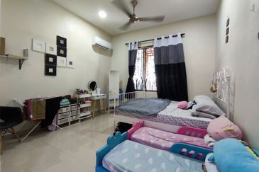 Desa Pinggiran Putra