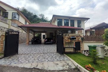 Desa Pinggiran Putra