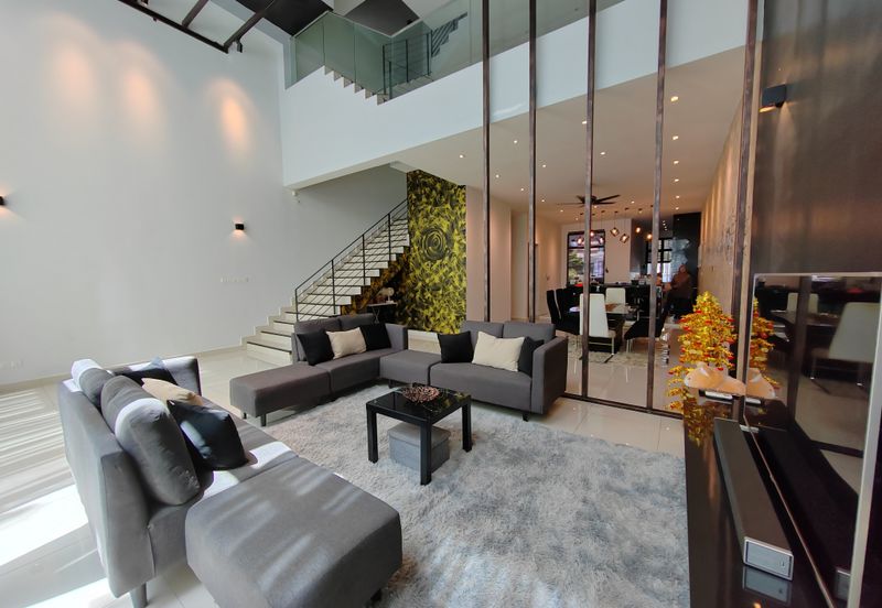 3 Storey Reflexion Pool Villa @ Puchong South